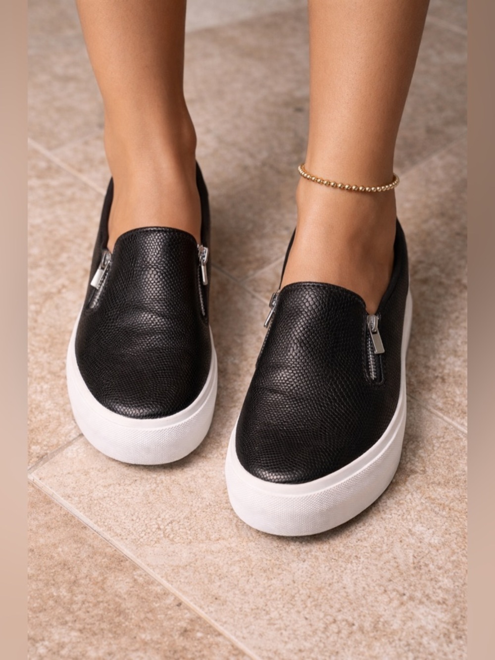 Like New Women's Black Slip-On Platform Flats Zipper Accent Size 9.5